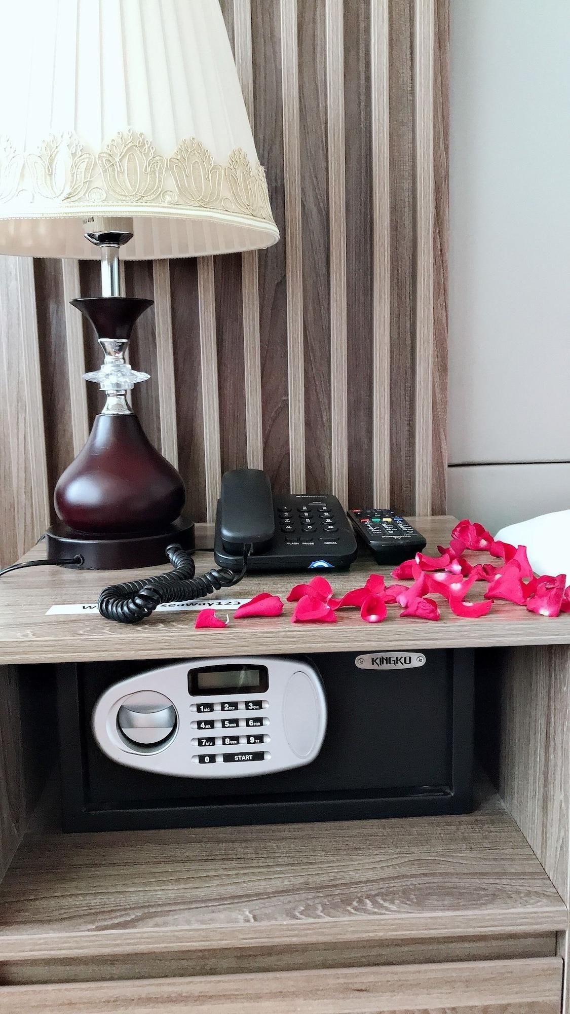 נה טראנג Abay Hotel מראה חיצוני תמונה